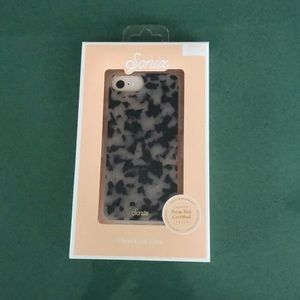 NWT Sonix iPhone 6s/7/8 case!